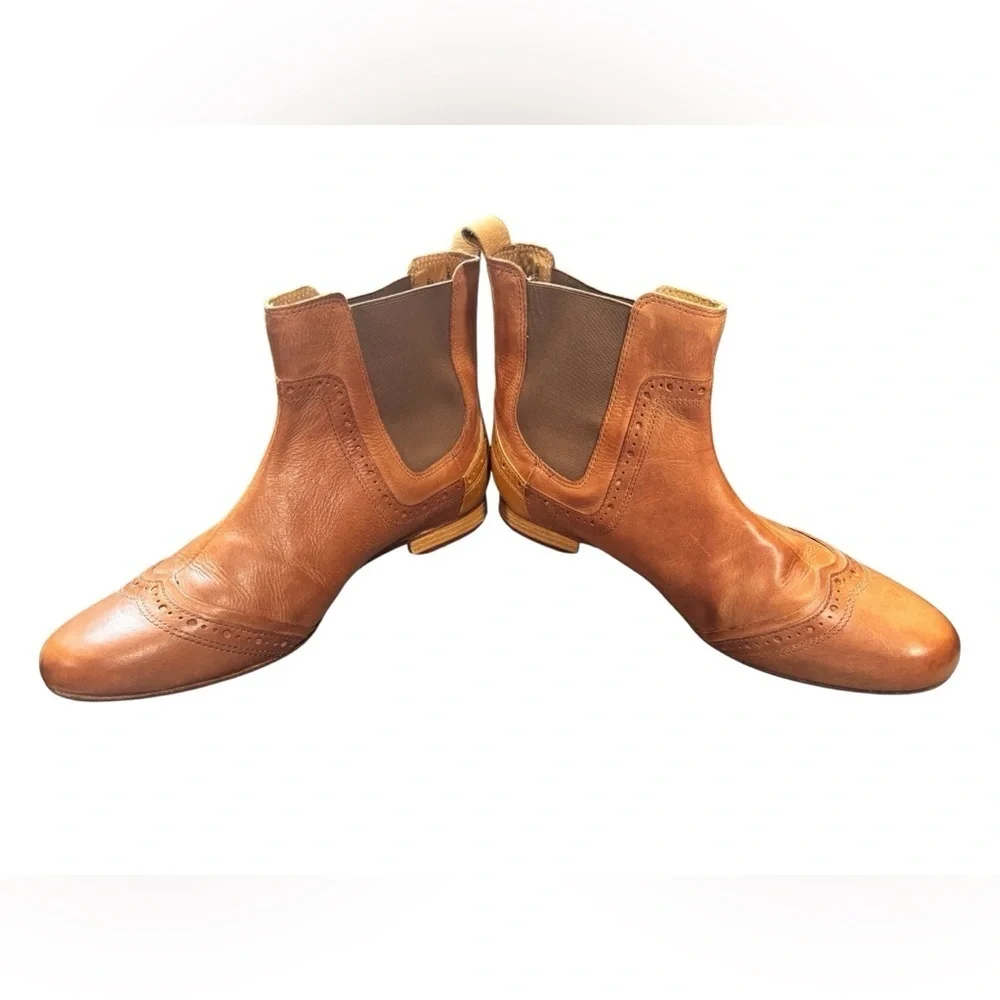 J Shoes Chelsea Boots Size 8.5